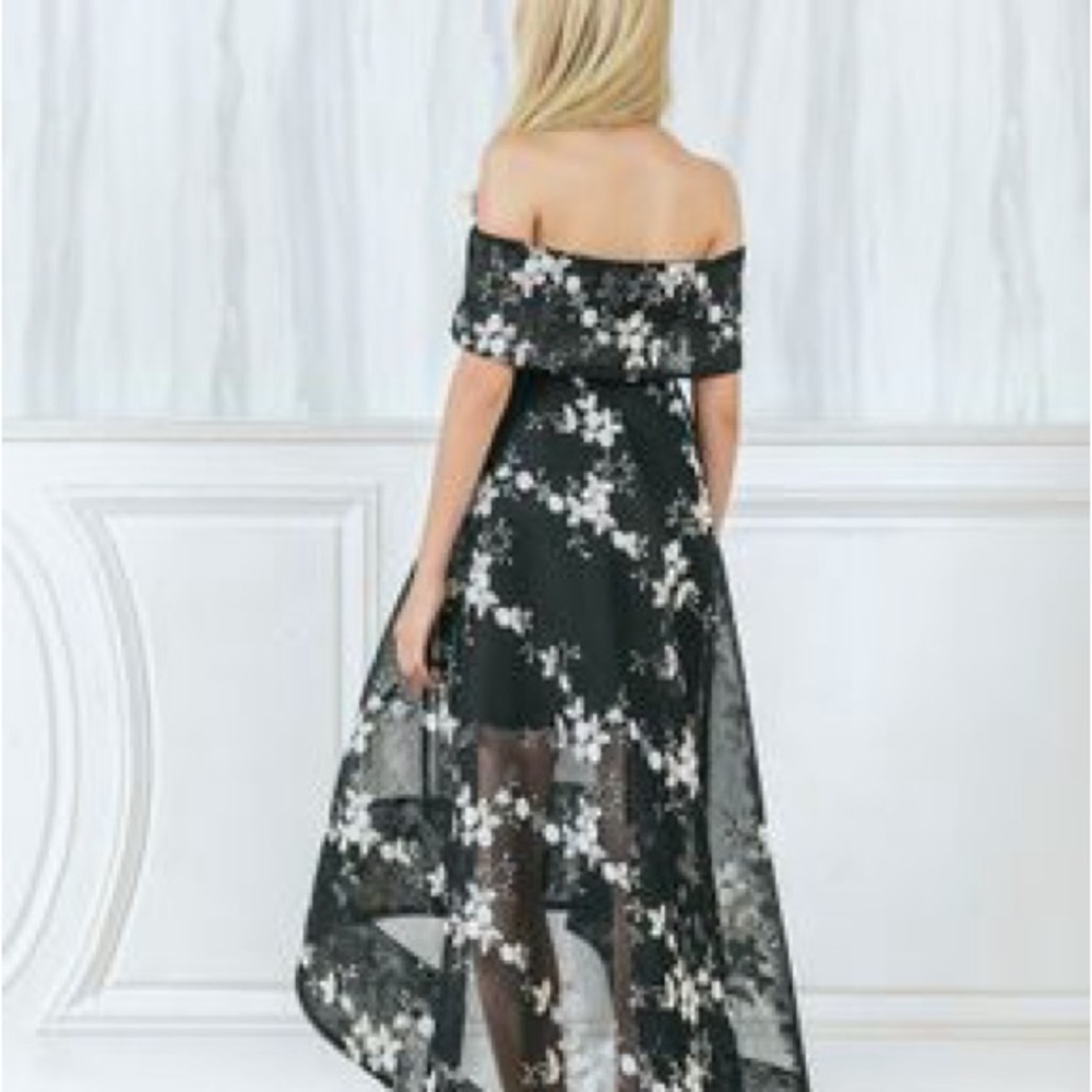 Bronx and Banco Black Floral Off-Shoulder Lace Maxi Dress